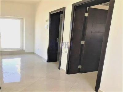 Unfurnished 3BR+Maid's room - Lovely views-2