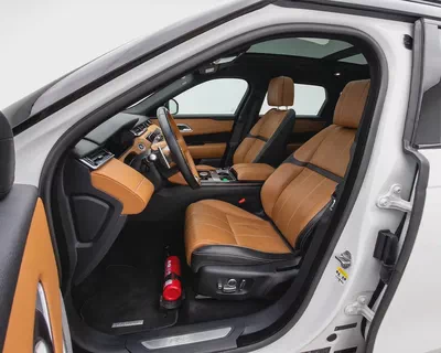 Range Rover Velar HSE P300 R-Dynamic 2019 | Agency Serviced l AED 2,154 / Monthly-5
