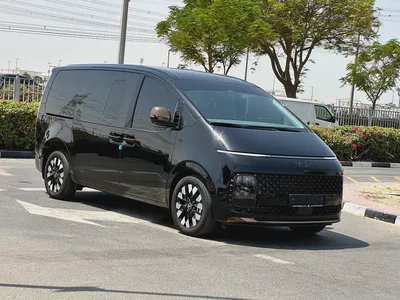 Hyundai Staria Premium | GCC Specs under warranty +Service contract-0