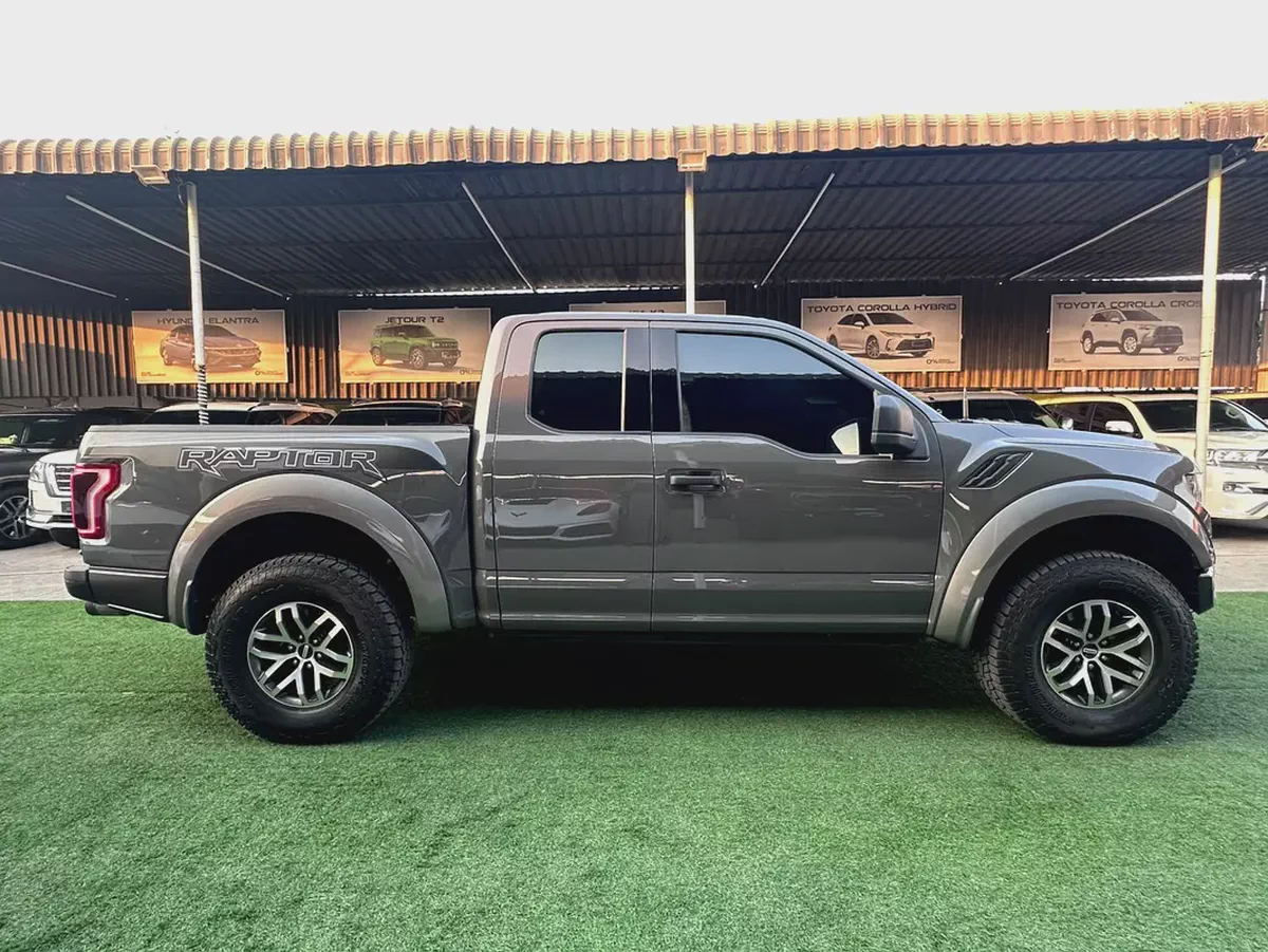 Ford F-150 Raptor 2018 GCC | 3.5L Performance Twin-Turbo V6 | 4WD | 10-Speed-3-3