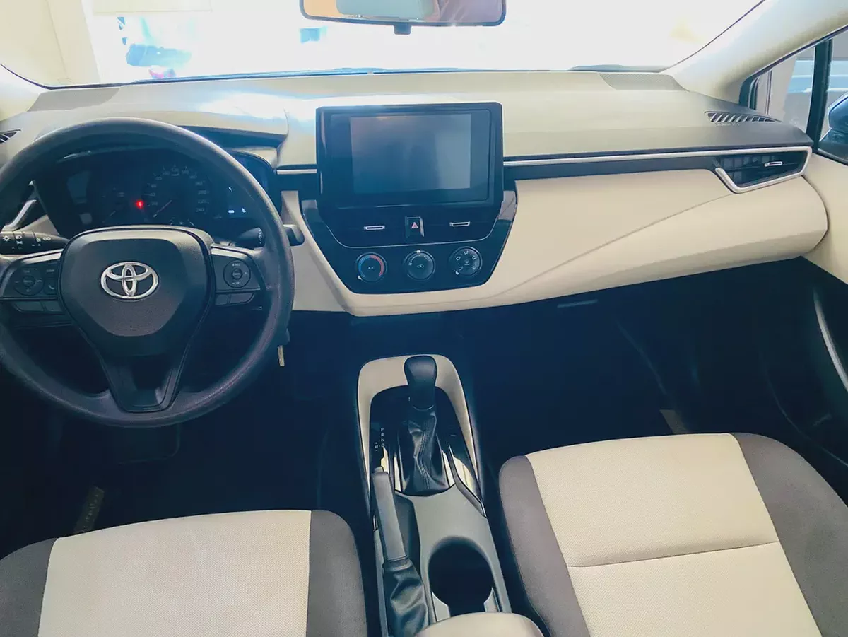 2024 Toyota Corolla XLI GCC Specs - Brand New Condition-9-9