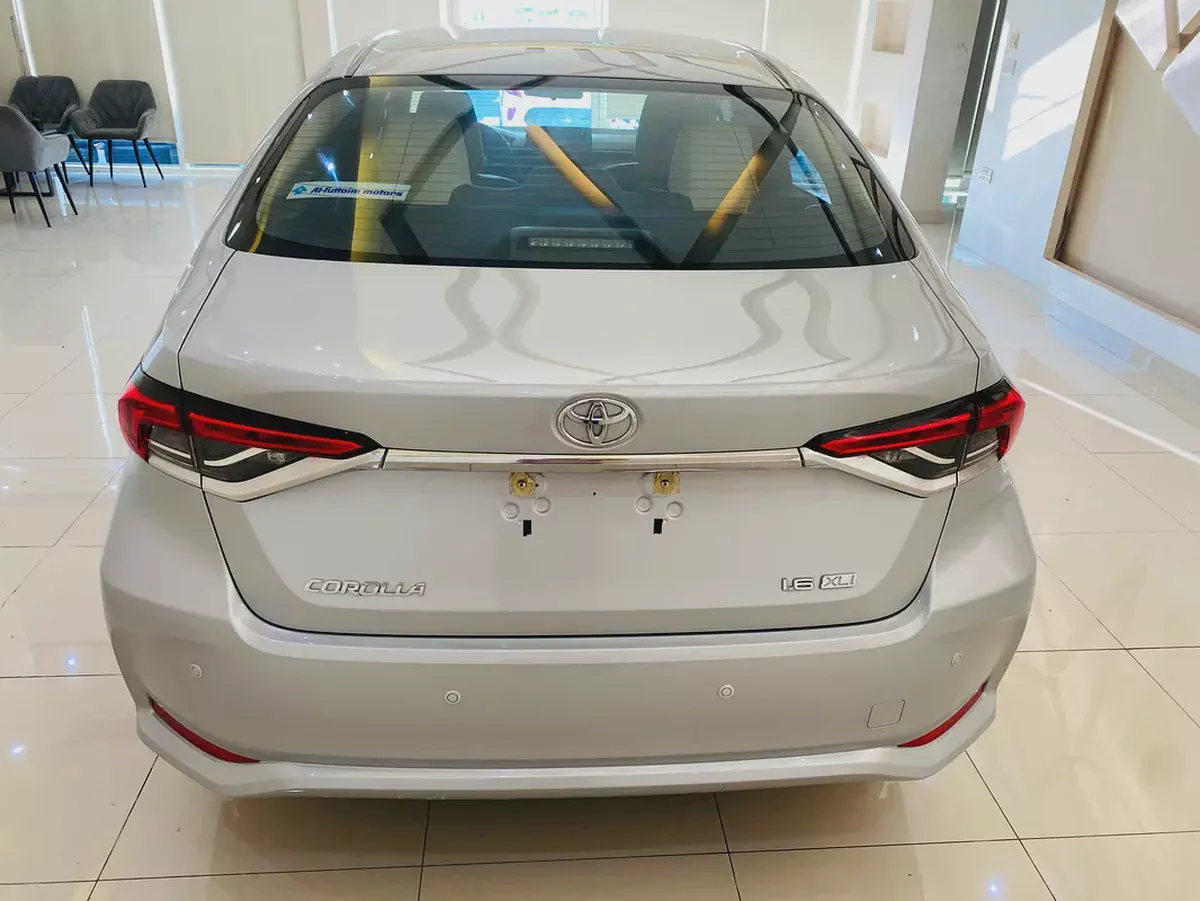 2024 Toyota Corolla XLI GCC Specs - Brand New Condition-13-13