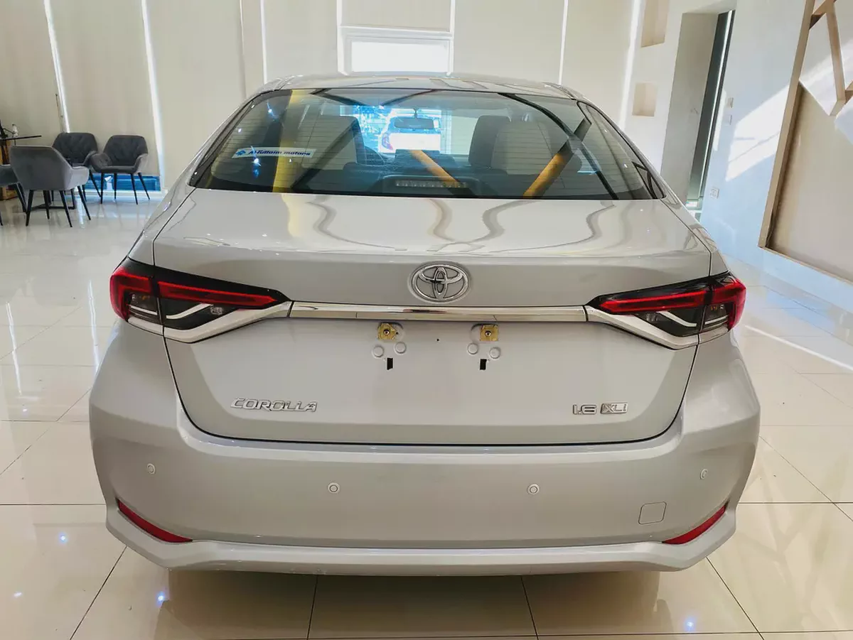 2024 Toyota Corolla XLI GCC Specs - Brand New Condition-5-5