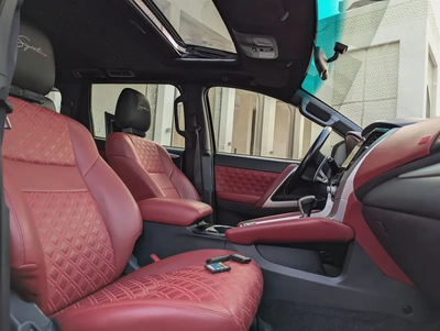MITSUBISHI MONTERO SPORT 2021 SIGNATURE EDITION GCC ACCIDENT FREE IN EXCELLENT CONDITION-3