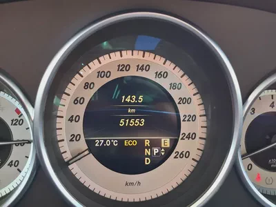 Mercedes-Benz CLS 350 Blueefficiency, 2011, Japanese Specs-14