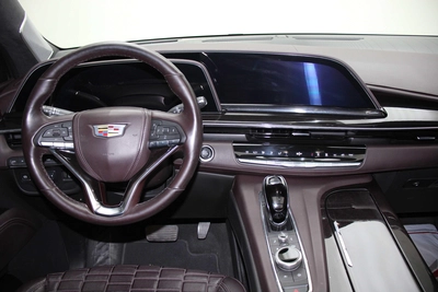 Cadillac Escalade-6