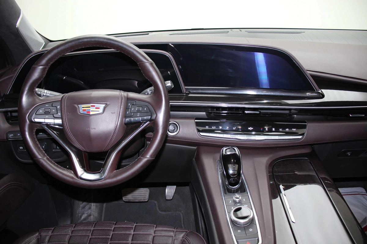 Cadillac Escalade-6-6
