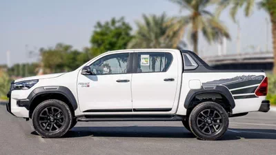 Toyota Hilux ADVENTURE DC ADVENTURE 2.8D AT 4X4 MY2025 - WHITE-8