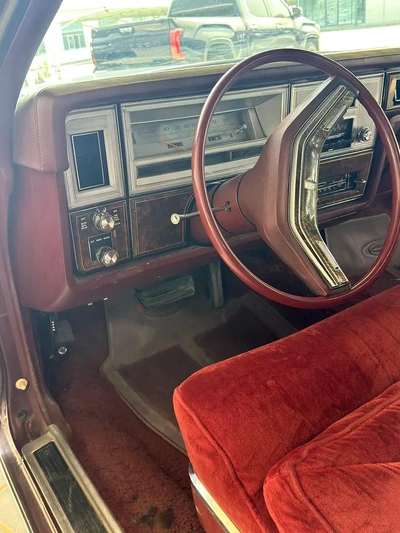 1978 Lincoln Continental - Classic American Luxury-6