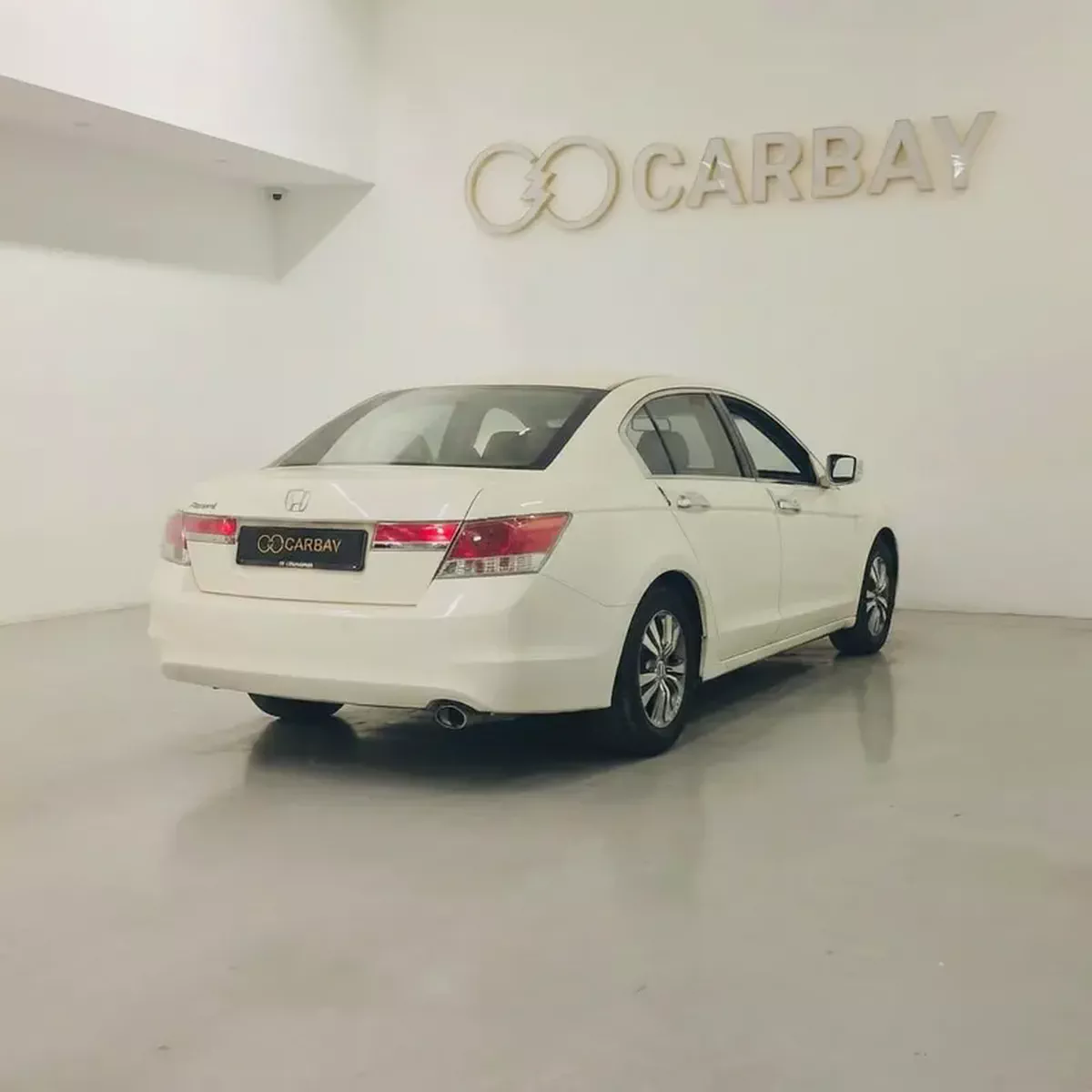 AED 677 PM | HONDA ACCORD LX 2011 | AS IS BASIS | WELL MAINTAINED | GCC-4-4