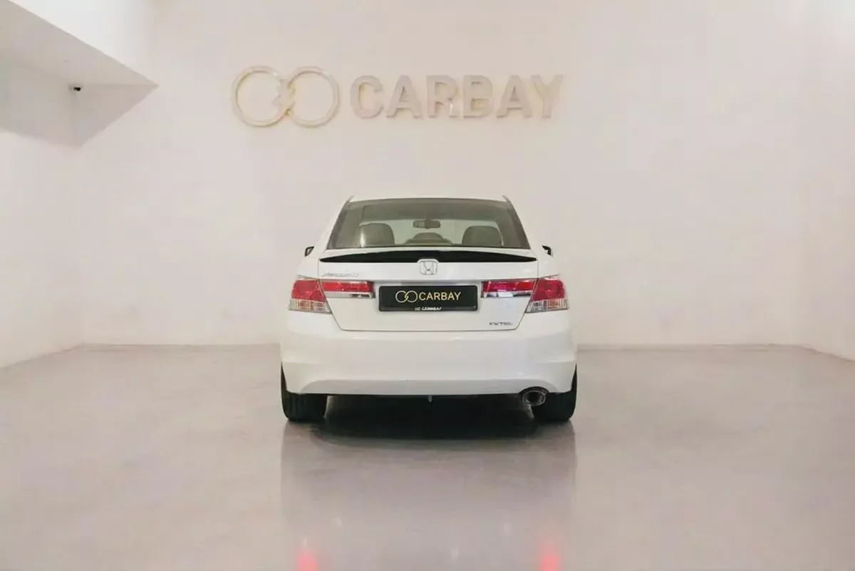 AED 677 PM | HONDA ACCORD LX 2011 | AS IS BASIS | WELL MAINTAINED | GCC-5-5