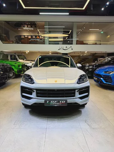 2025 Porsche Cayenne Coupe  GCC Only 10000 km-0