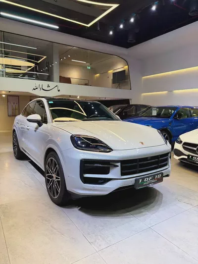 2025 Porsche Cayenne Coupe  GCC Only 10000 km-2