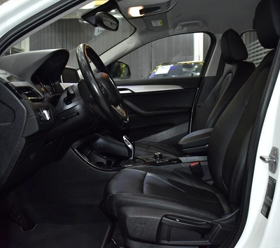 BMW X2 sDrive20i ( 2020 Model ) in White Color GCC Specs-11
