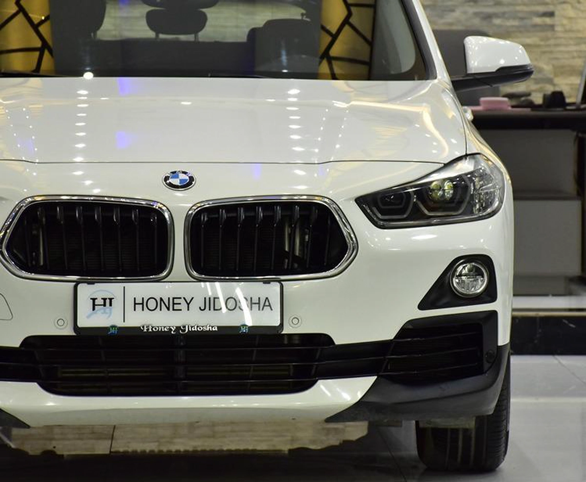 BMW X2 sDrive20i ( 2020 Model ) in White Color GCC Specs-4-4