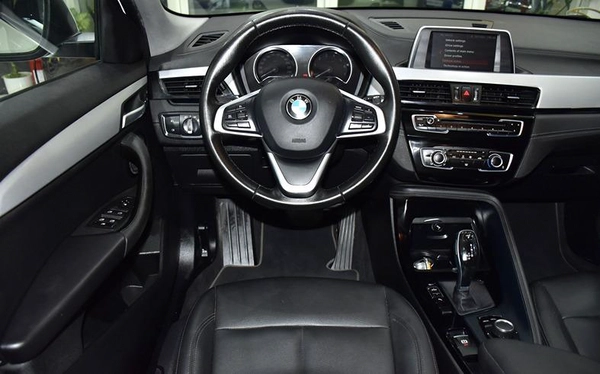 BMW X2 sDrive20i ( 2020 Model ) in White Color GCC Specs