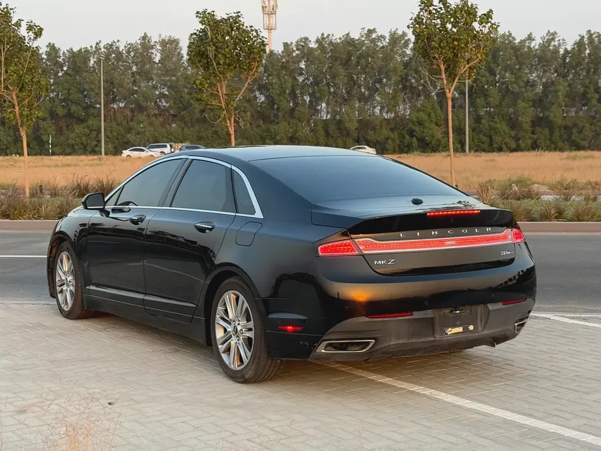 2016 Lincoln MKZ  | GCC Specs | 4-Cyl 2.0L engine-3-3