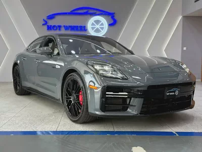 2026 - Porsche Panamera Turbo S E-Hybrid - Performance Luxury Sedan-1
