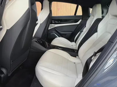 2026 - Porsche Panamera Turbo S E-Hybrid - Performance Luxury Sedan-8