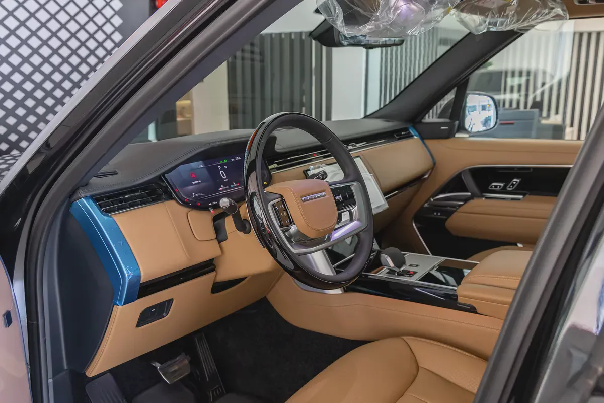Range Rover | Vogue SE | GCC | AWD | Fully Loaded (Export)-17-17