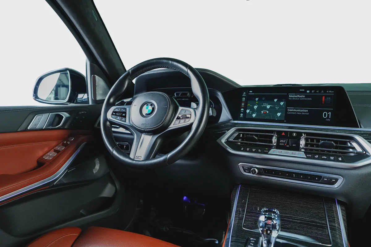 BMW X7 M50i M Sport-GCC-BMW Full service History-Just Been Serviced-7 Seats-11-11