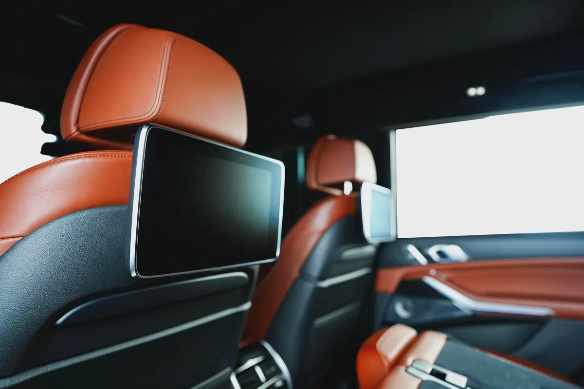 BMW X7 M50i M Sport-GCC-BMW Full service History-Just Been Serviced-7 Seats-18-18