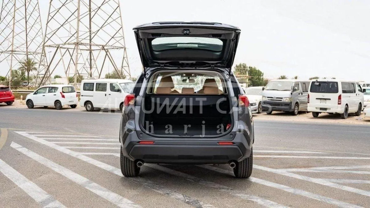 Toyota RAV4 LE TOYOTA RAV4 2.0P AT 4X2 MY2025-8-0