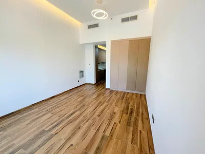 Pool View | Multiple Options | Semi Furnished-8