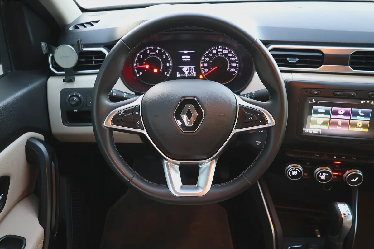 Renault Duster LE 2020 GCC Specs - Fully Loaded SUV-112000KM-EXCELLENT CONDITION-13-13