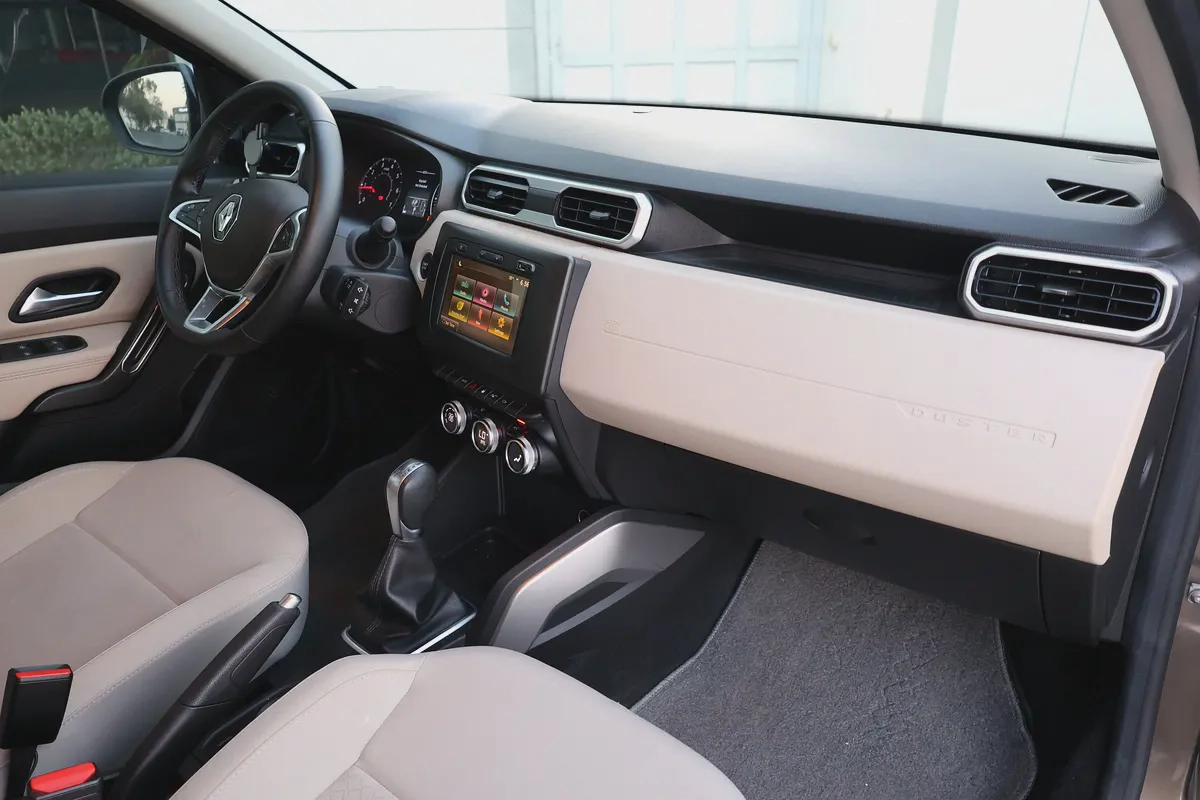 Renault Duster LE 2020 GCC Specs - Fully Loaded SUV-112000KM-EXCELLENT CONDITION-14-14