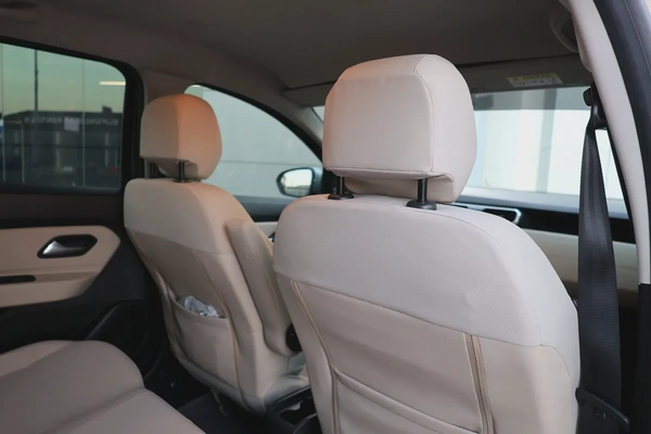 Renault Duster LE 2020 GCC Specs - Fully Loaded SUV-112000KM-EXCELLENT CONDITION