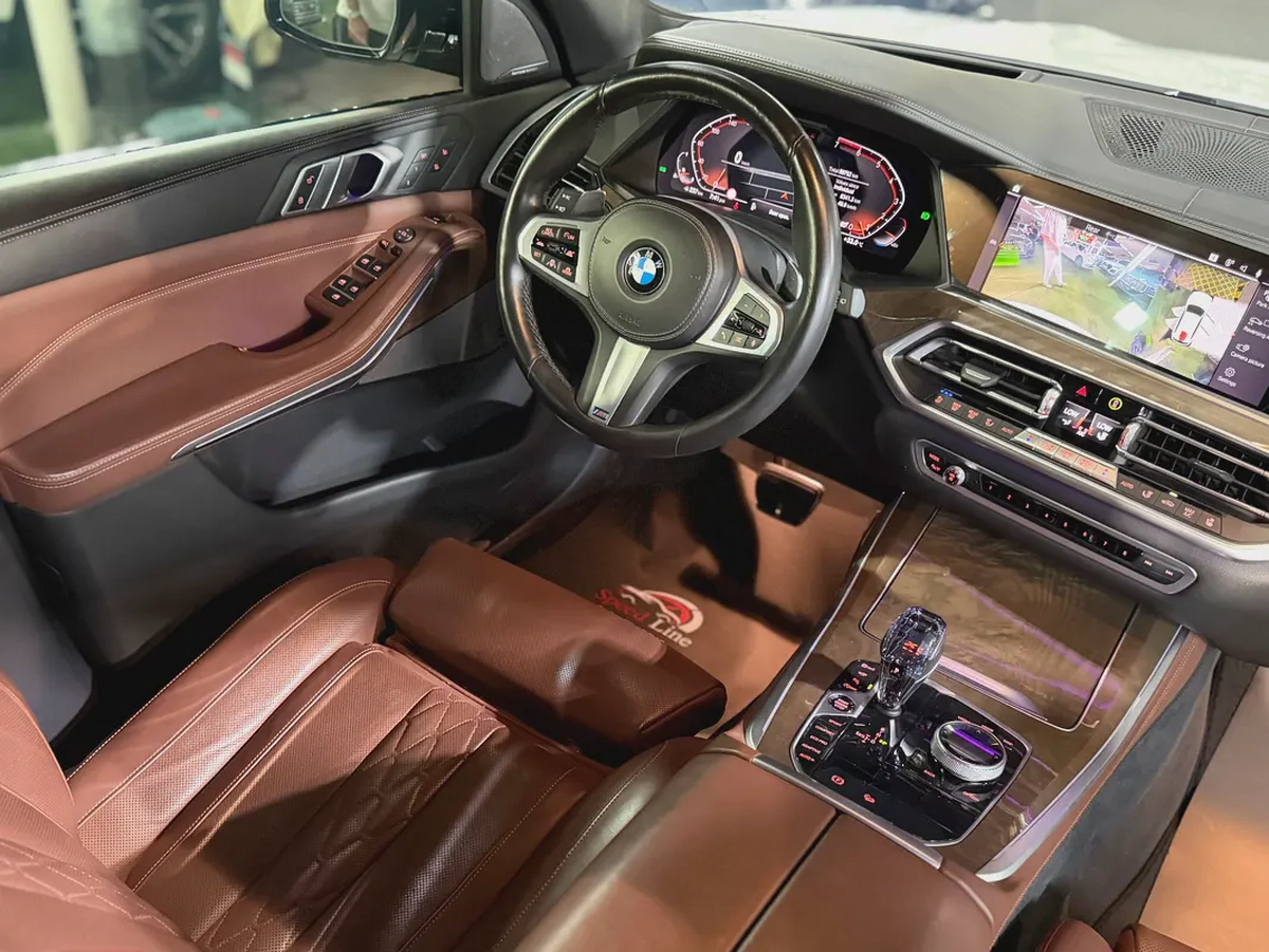 BMW X5 M50i 2019 GCC Specs Contract Service Free