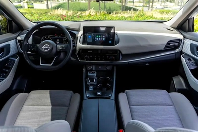 2023 Nissan X-Trail S - GCC Specs - Like New!-9
