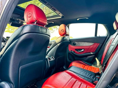 Mercedes GLC250 Coupe model 2019 GCC-10