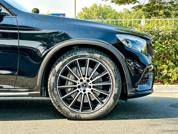 Mercedes GLC250 Coupe model 2019 GCC