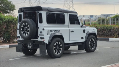 Defender 90 (Diesel Manual)-14