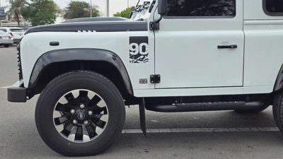 Defender 90 (Diesel Manual)-4