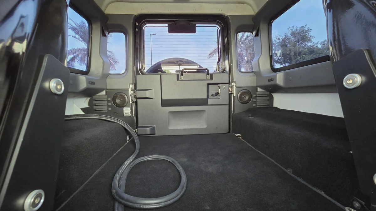 Defender 90 (Diesel Manual)