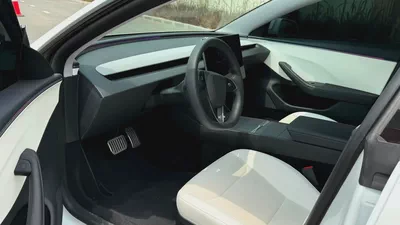 Tesla Model 3 Long Range 2025 - GCC Specs - Brand New-7