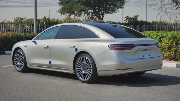 Stelato S9 Ultra (Starlight Gold)