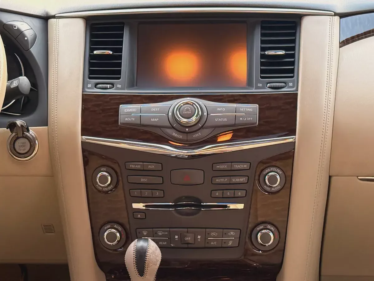 Nissan Patrol 2012 LE Platinum - GCC Specs - Excellent Condition-10-10