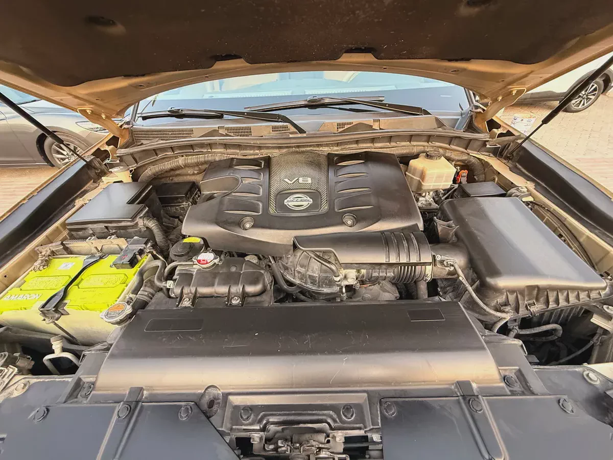Nissan Patrol 2012 LE Platinum - GCC Specs - Excellent Condition-17-17