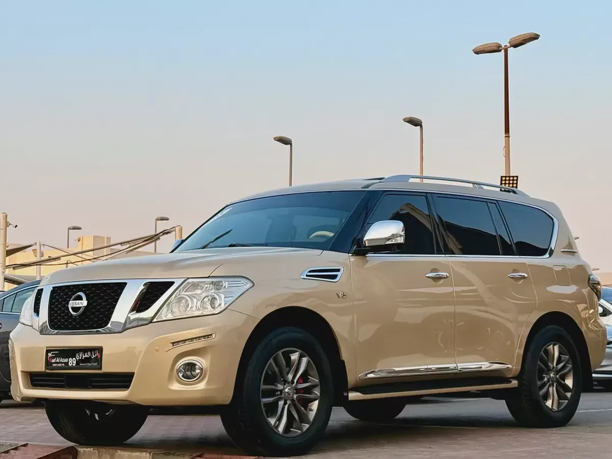 Nissan Patrol 2012 LE Platinum - GCC Specs - Excellent Condition-1-1