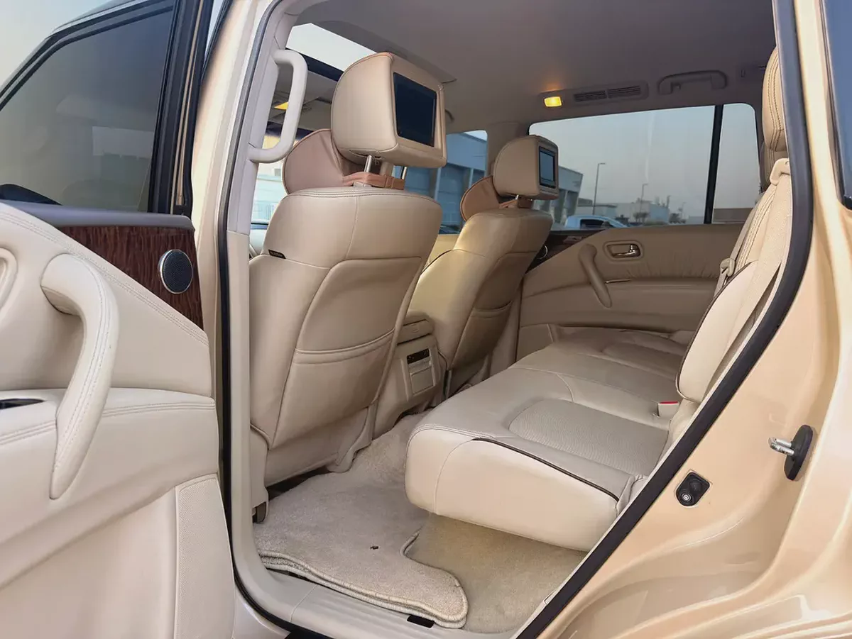 Nissan Patrol 2012 LE Platinum - GCC Specs - Excellent Condition-8-8