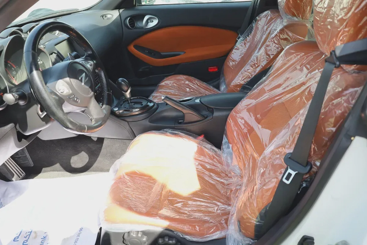 Used Nissan 370z 3.7L Coupe 2015-5-5