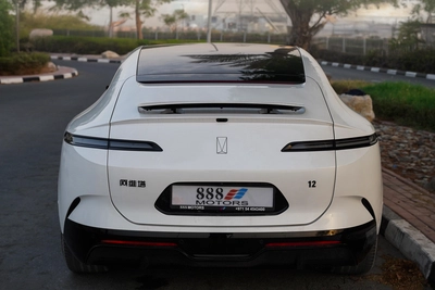 2025 AVATR 12 Ultra Extended Range Sedan White 0Km-2