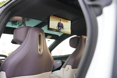 2025 AVATR 12 Ultra Extended Range Sedan White 0Km-5