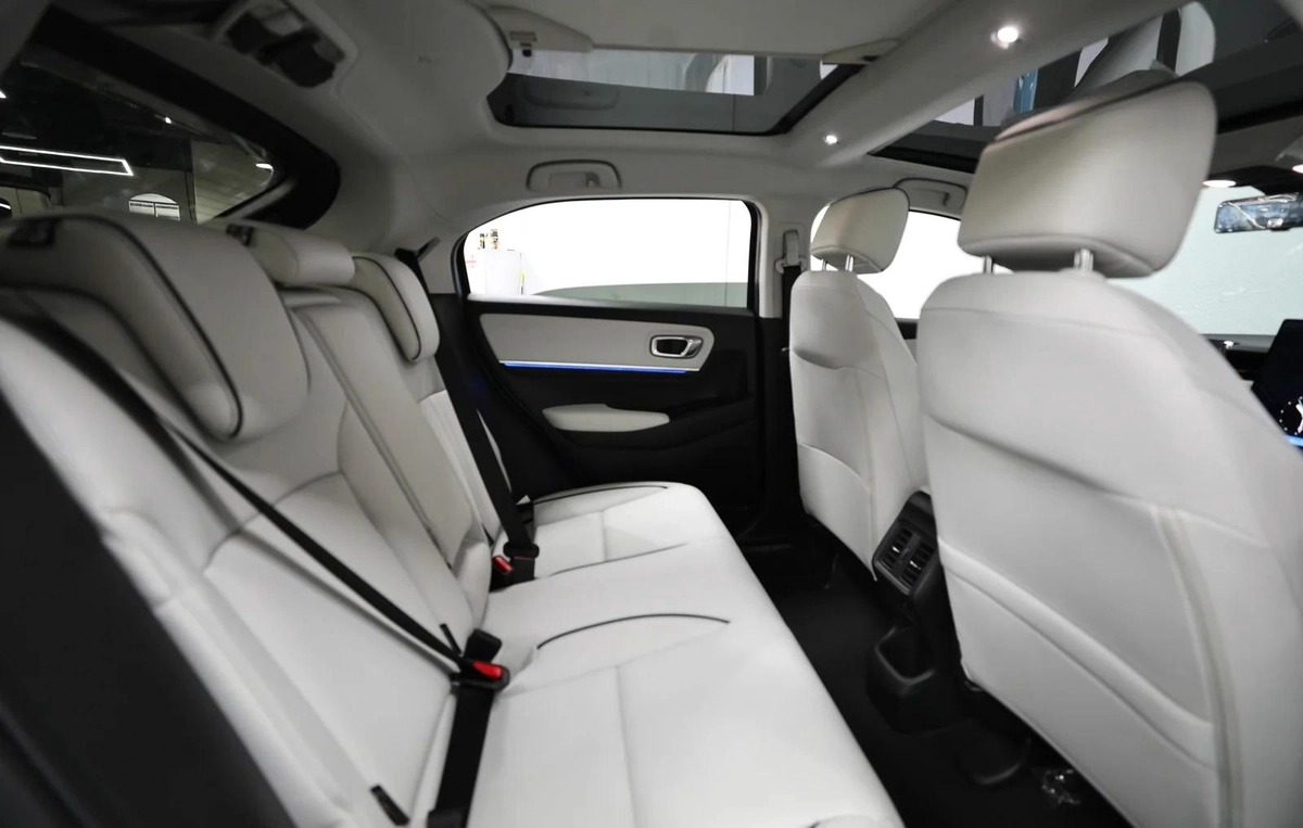 Honda ENS1 | Full Option | Brand New | Under Warranty Till 2028 | AED 900 monthly-12-12