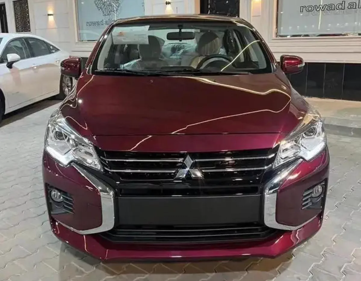 MITSUBISHI ATTRAGE GLX RED COLOR-2-2