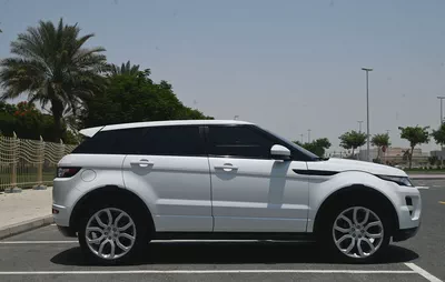 AGENCY MAINTAINED - RANGE ROVER EVOQUE 2.0TC  - PARK ASSIST - GCC-4